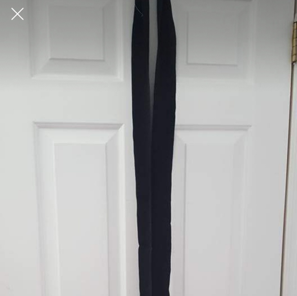 Black sash